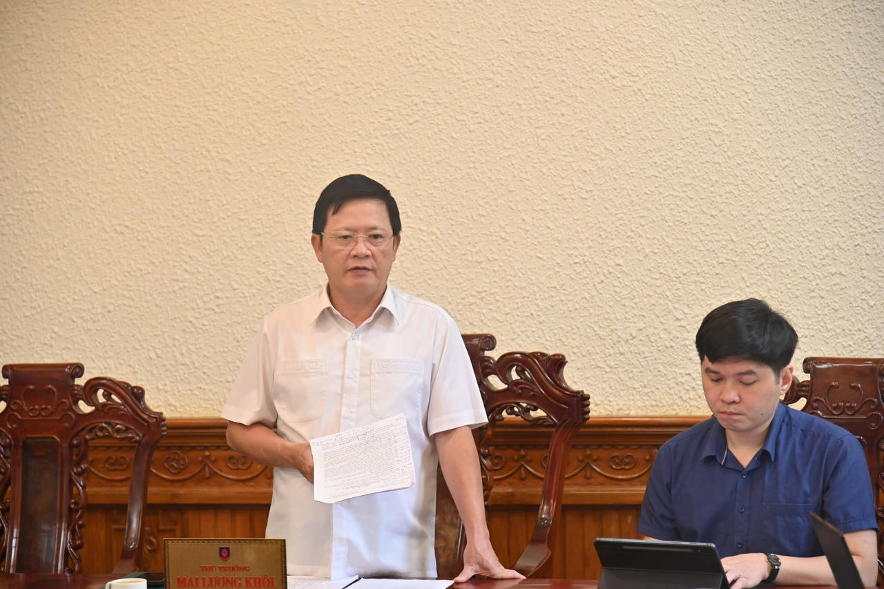 Chủ động nghiên cứu các giải pháp đẩy mạnh chuyển đổi số trong Bộ, ngành Tư pháp