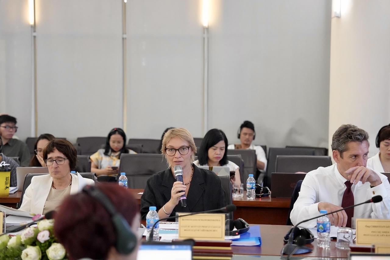 Hội thảo thực tiễn hành nghề luật sư và kinh nghiệm xử lý các tình huống vi phạm đạo đức, quy tắc nghề nghiệp