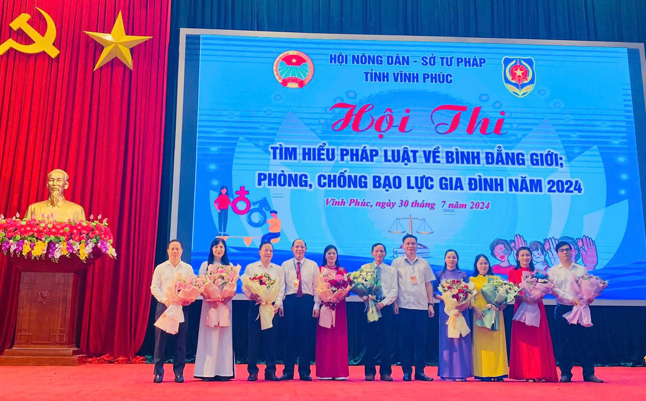 Ngành Tư pháp Vĩnh Phúc góp phần tích cực phát triển kinh tế - xã hội tỉnh