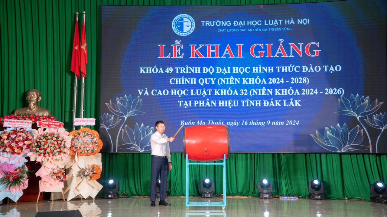 Phân hiệu Trường Đại học Luật Hà Nội tại tỉnh Đắk Lắk khai giảng Khóa 49 trình độ đại học và Cao học luật Khóa 32