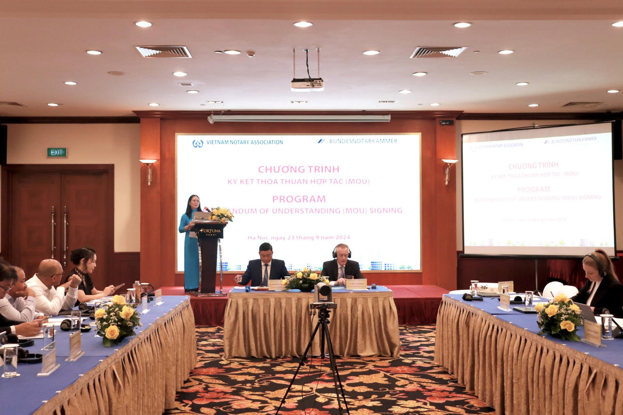 Hiệp hội Công chứng viên Việt Nam và Hiệp hội Công chứng Liên bang Đức ký kết bản ghi nhớ hợp tác
