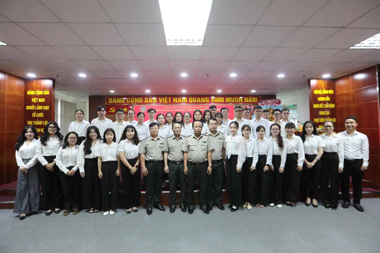 Cục THADS TP. Hồ Chí Minh: Công bố và trao quyết định tuyển dụng công chức năm 2024