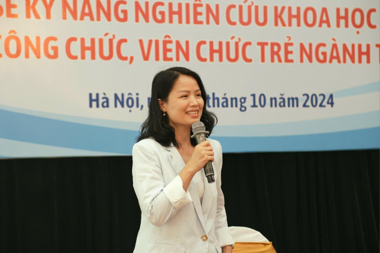 Chia sẻ kỹ năng nghiên cứu khoa học pháp lý cho công chức, viên chức trẻ ngành Tư pháp