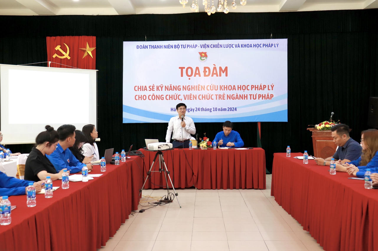 Chia sẻ kỹ năng nghiên cứu khoa học pháp lý cho công chức, viên chức trẻ ngành Tư pháp