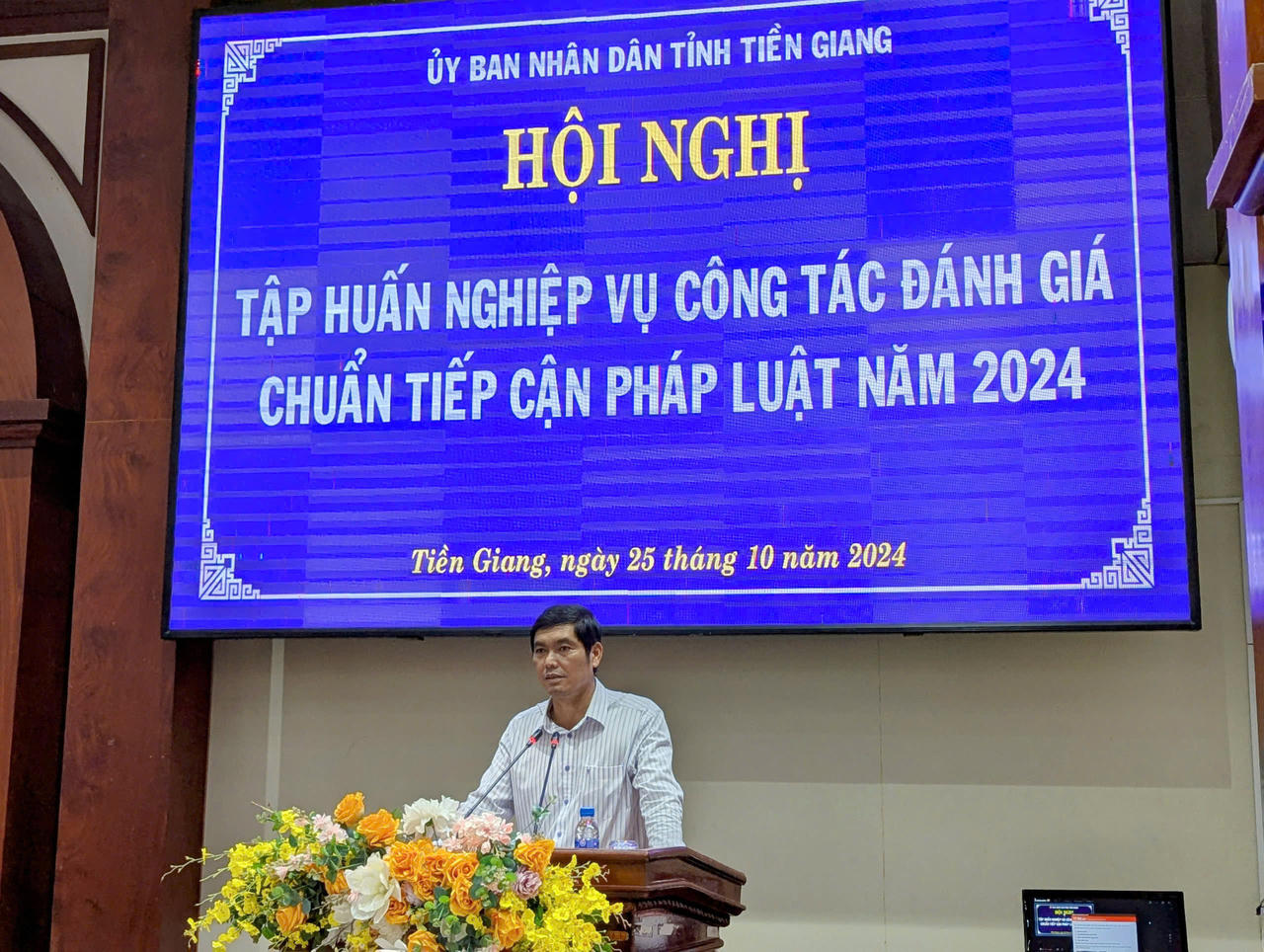 Tây Ninh: Tập huấn công tác đánh giá chuẩn tiếp cận pháp luật năm 2024