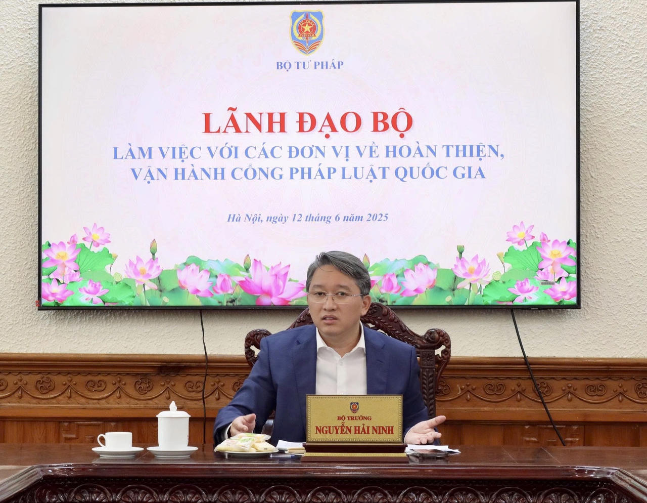 Sớm ban hành quy định nội bộ về phân công hoàn thiện, vận hành Cổng Pháp luật quốc gia