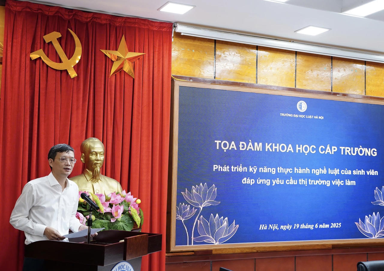 Phát triển kỹ năng thực hành nghề luật của sinh viên đáp ứng yêu cầu của thị trường việc làm