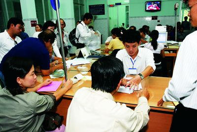 Công chứng viên "sợ" chịu trách nhiệm nội dung bản dịch?