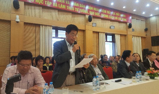 Sẽ thay gạch lát quanh Hồ Hoàn Kiếm bằng đá tự nhiên