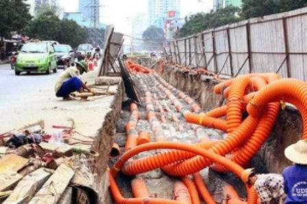 Hà Nội kiến nghị các bộ, ngành sớm di dời trụ sở khỏi nội đô