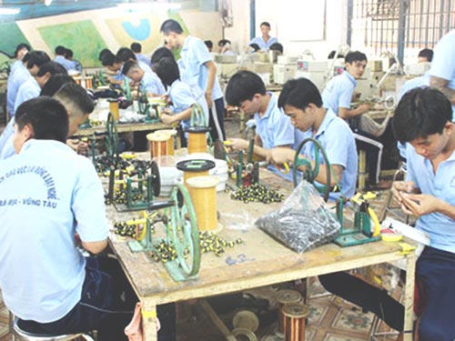 Đưa mọi đối tượng liên quan ma túy đi cai nghiện để trong sạch địa bàn?