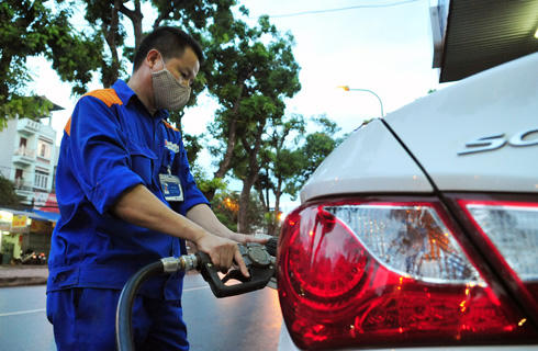 Cần giá xăng dầu cạnh tranh để tránh tình trạng 'một giá'