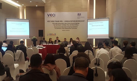 Doanh nghiệp “sợ” không hối lộ sẽ khó tồn tại