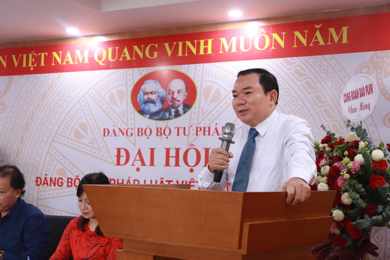Đại hội Đảng bộ báo Pháp luật Việt Nam nhiệm kỳ 2020-2025: “Đổi mới truyền thông pháp luật, xây dựng đảng trí tuệ, tiên tiến, vững mạnh“