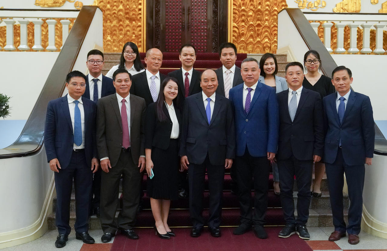 Thủ tướng Nguyễn Xuân Phúc: "Thành công của các nhà đầu tư là thành công của Chính phủ Việt Nam"