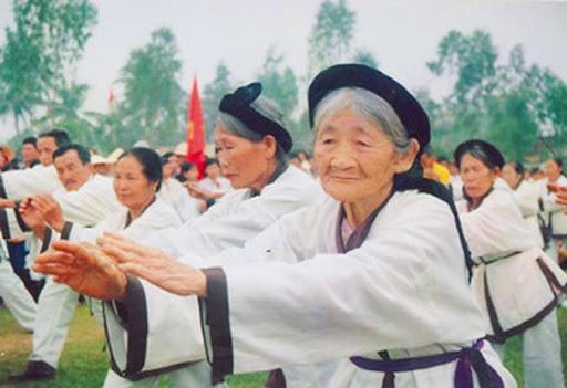 Người cao tuổi đóng góp quan trọng vào sự nghiệp phát triển đất nước