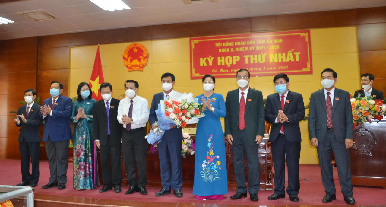 Ông Huỳnh Quốc Việt được bầu làm Chủ tịch UBND tỉnh Cà Mau khóa X