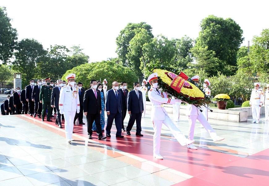 Lãnh đạo Đảng, Nhà nước vào Lăng viếng Chủ tịch Hồ Chí Minh