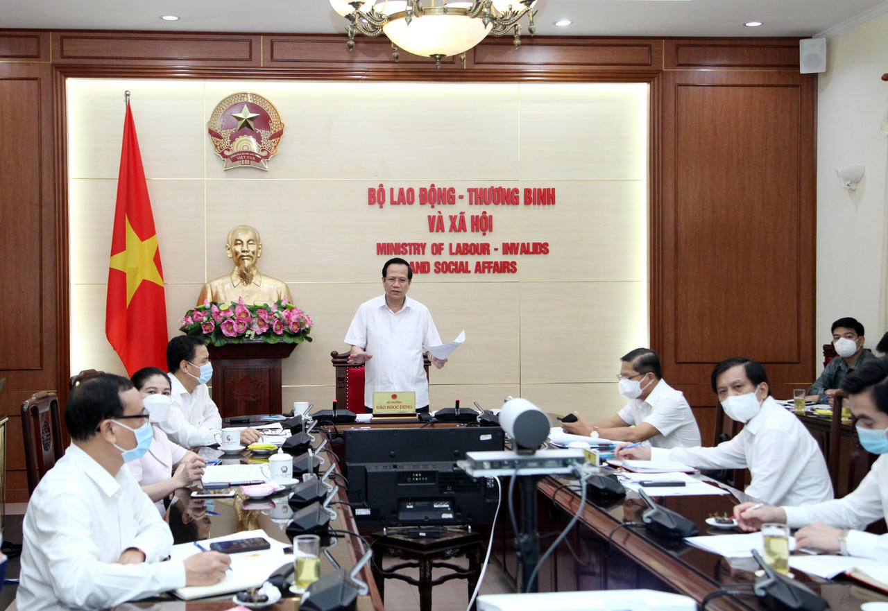 Bộ trưởng Bộ LĐTB&XH 'đốc' tiến độ triển khai Nghị quyết 68