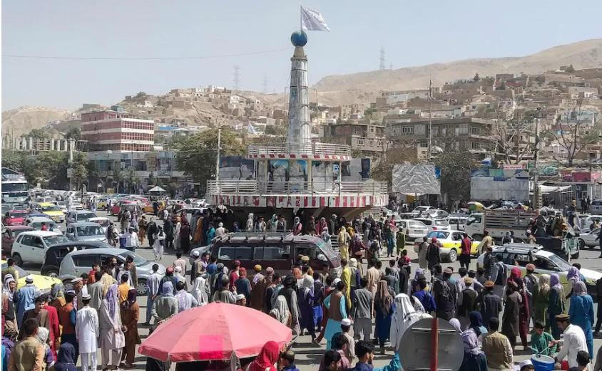 Lực lượng vũ trang chống Taliban chiếm được ba huyện phía Bắc Afghanistan