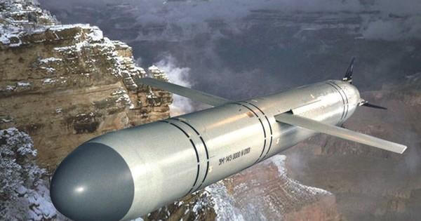 Nga ký thỏa thuận trang bị loạt vũ khí 'khủng' cho quân đội 