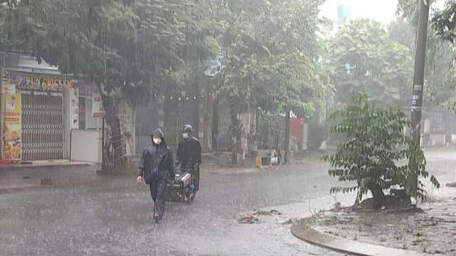 Bão chồng dịch – MobiFone huy động tối đa nguồn lực để phòng, chống bão số 5