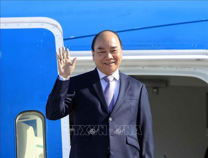 Chủ tịch nước tới La Habana, bắt đầu thăm hữu nghị chính thức Cuba