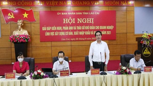 Chủ tịch Lào Cai chỉ đạo chăm lo "sức khỏe" cho doanh nghiệp 