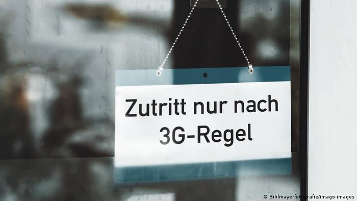 Đức "khắt khe" với những người không tiêm vaccine
