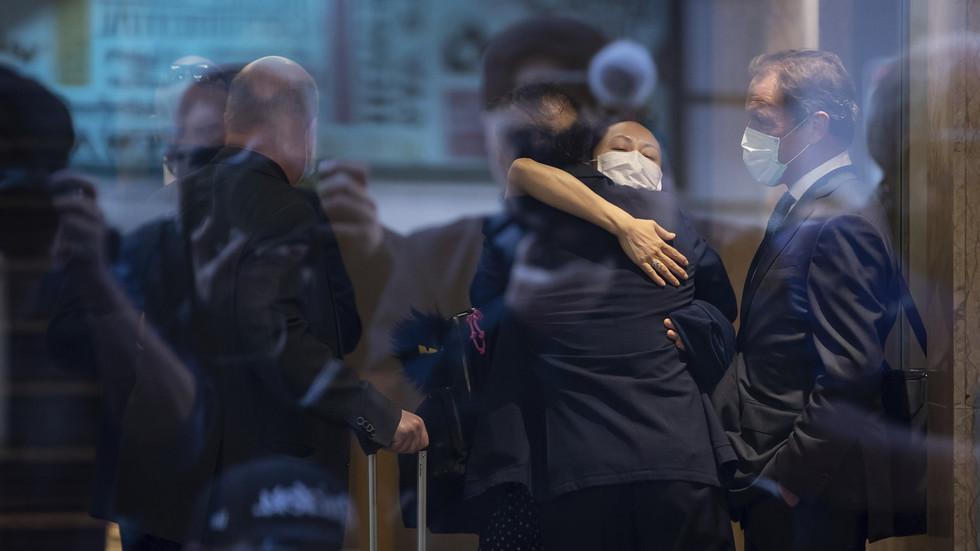 "Công chúa Huawei" đã về Trung Quốc kết thúc gần 3 năm bị giam giữ tại Canada