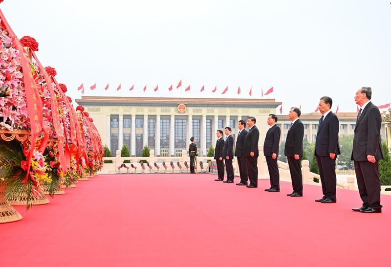 Trung Quốc kỷ niệm ngày Quốc khánh với Giấc mơ trẻ hóa đất nước 