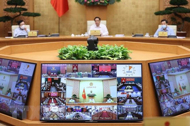 Mở cửa có lộ trình để khôi phục, phát triển kinh tế-xã hội