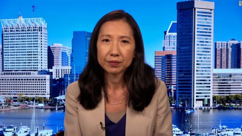 Tại sao Tướng Colin Powell chết vì COVID-19 sau tiêm vaccine?