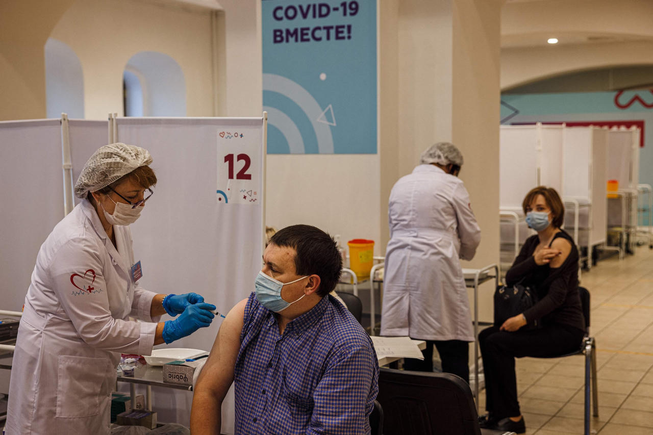 Bí ẩn lý do tỷ lệ nam giới tử vong vì COVID-19 cao hơn nữ giới