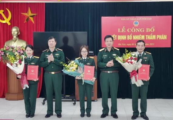 Công bố quyết định của Chủ tịch nước về công tác cán bộ