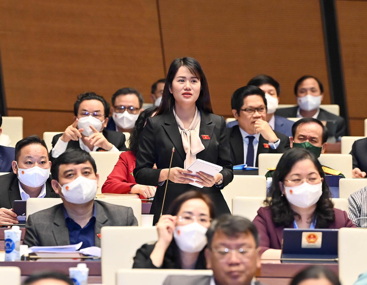 Thủ tướng bày tỏ qua đại dịch "lo nhất về đào tạo nhân lực ngành y" 