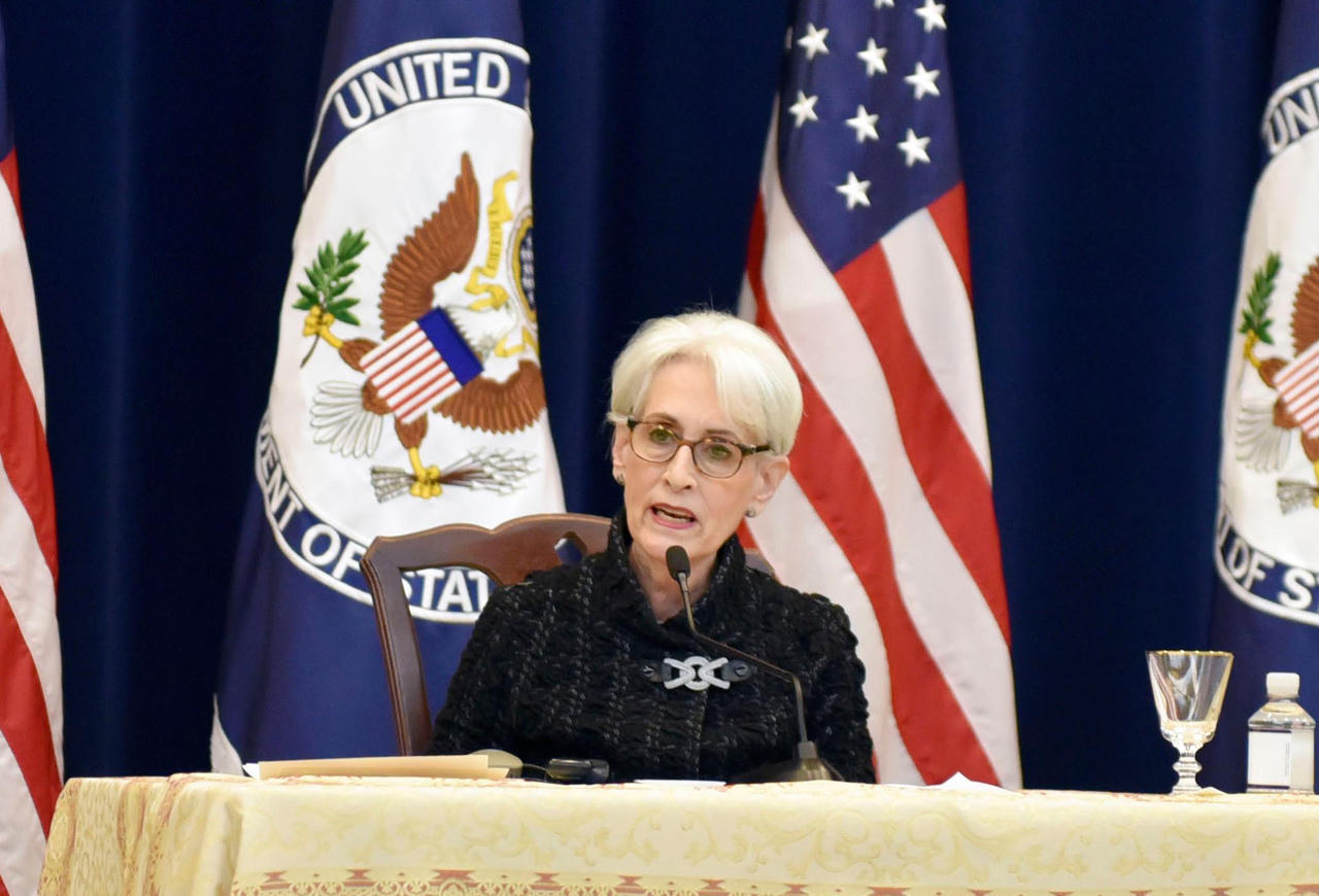 Nhật hủy họp báo chung với Mỹ, Hàn vì tranh cãi chủ quyền lãnh thổ