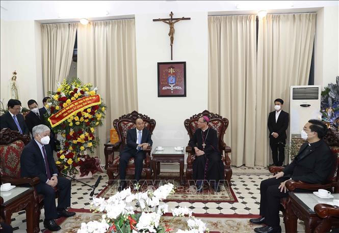 Chủ tịch nước Nguyễn Xuân Phúc chúc mừng đồng bào Công giáo nhân dịp Giáng sinh
