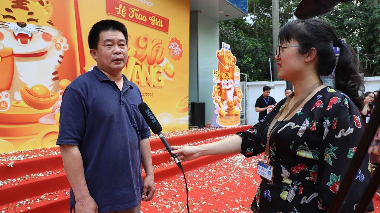 Trao thưởng chương trình LÌ XÌ VÀNG - TẾT RỘN RÀNG cùng VNPT Money