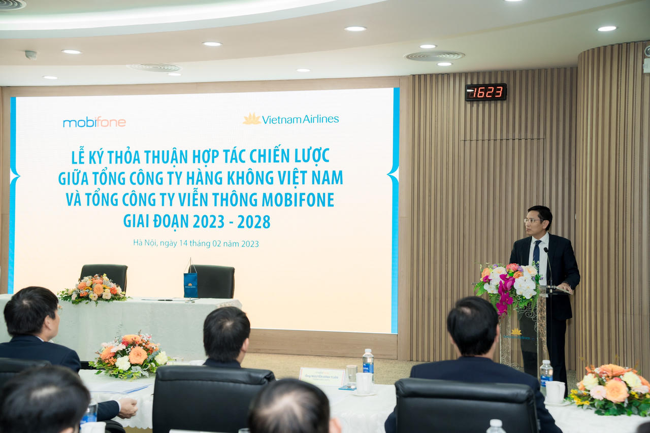 MobiFone hợp tác chiến lược với Vietnam Airlines