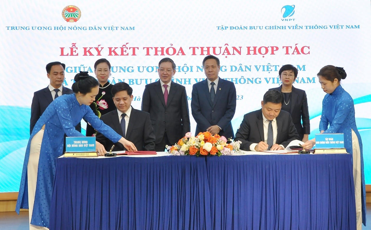 Trung ương Hội Nông dân: Chuyển đổi số cho nông dân là nhiệm vụ cấp bách