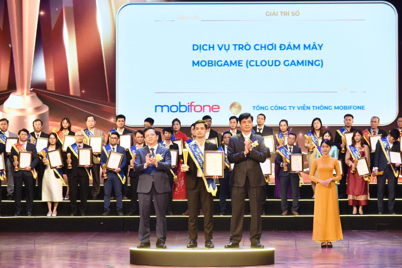 MobiFone ghi dấu ấn tại Sao Khuê 2024 với 5 giải thưởng