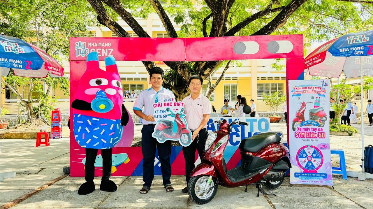 Nhà mạng Saymee trao thưởng 10 chiếc xe máy tay ga SYM Elite đến với khách hàng gen Z tại các tỉnh miền Tây