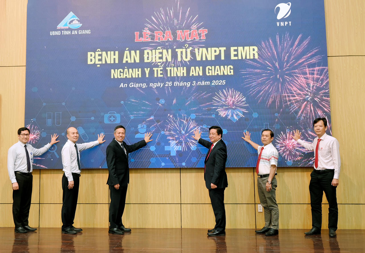 Tập đoàn VNPT và UBND tỉnh An Giang: Hợp tác chuyển đổi số giai đoạn 2025-2030