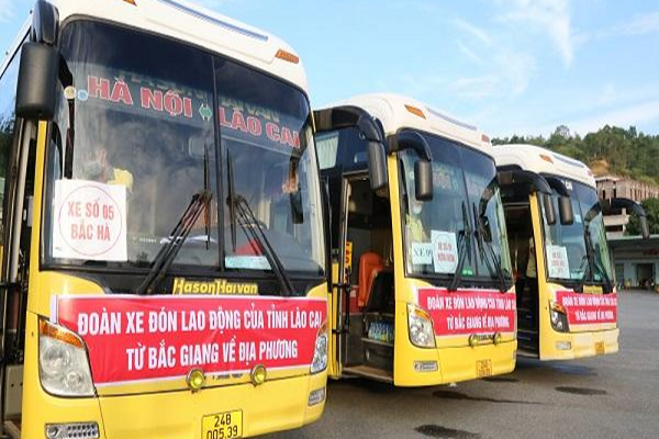 Lào Cai lùi thời gian đón lao động theo đề nghị của tỉnh Bắc Giang