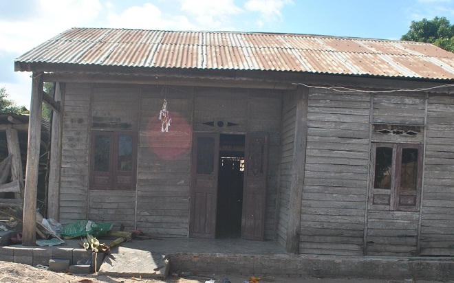 Bước qua lời nguyền, vợ chồng cựu binh cứu những đứa trẻ bị chôn sống theo mẹ