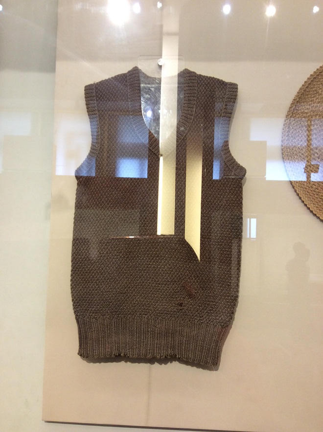 Kỷ vật của Bác Hồ (Kỳ 7): Chuyện ít biết về hai người phụ nữ đan khăn, áo tặng Bác Hồ