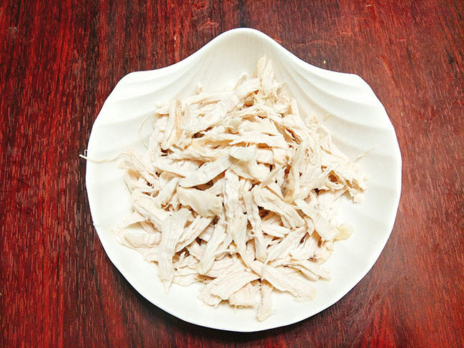 Tận dụng gà tồn sau tết làm món nộm ngon