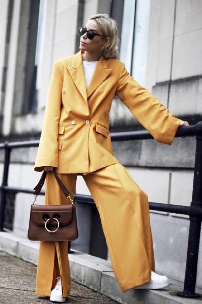 Trang phục may mắn cho 12 con giáp năm 2018