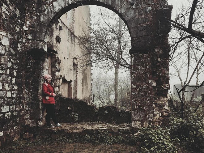 Khám phá tu viện cổ Tả Phìn